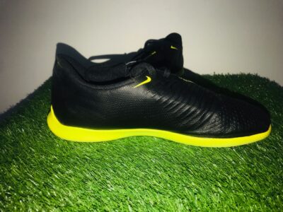 NIKE PHANTOM VENOM-BLACK AND YELLOW-UK6.5 - Image 3