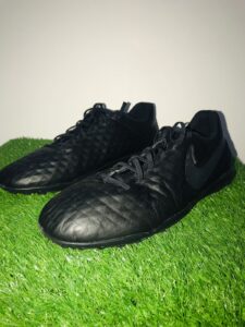 NIKE TEMPO LEGEND 8-BLACK-UK10